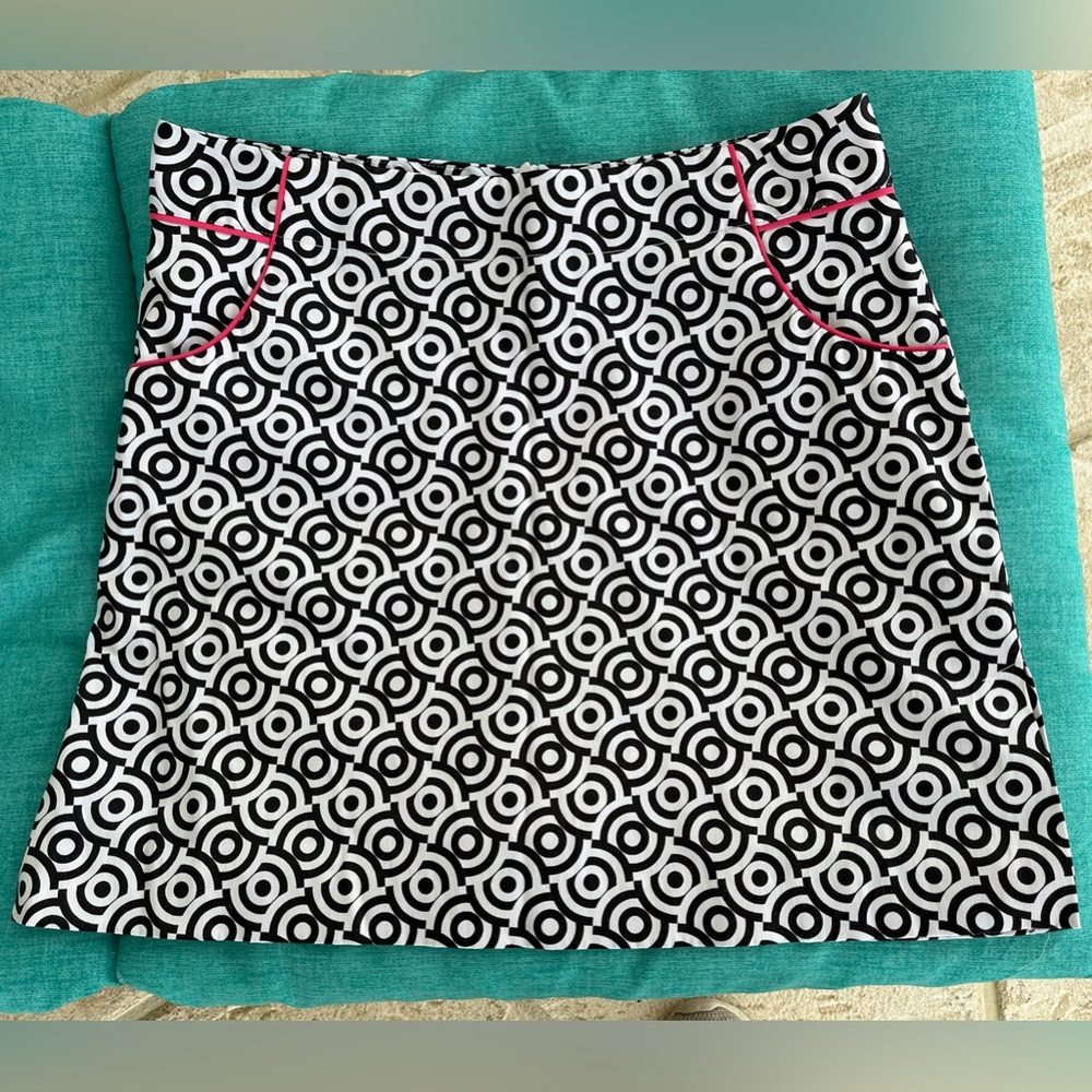Ladies Golf Skort Black/white